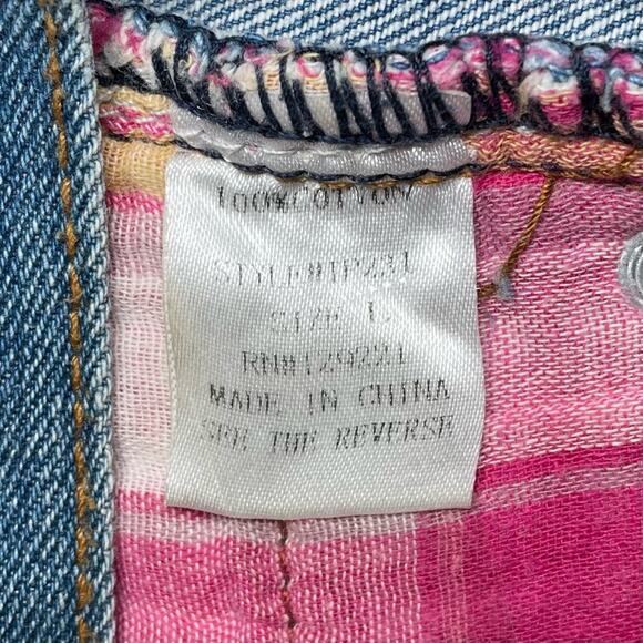 SIGNATURE8 HIGH RISE COUNTRY WESTERN FLANNEL DISTRESSED FESTIVAL DENIM SHORTS 8 - Picture 6 of 7